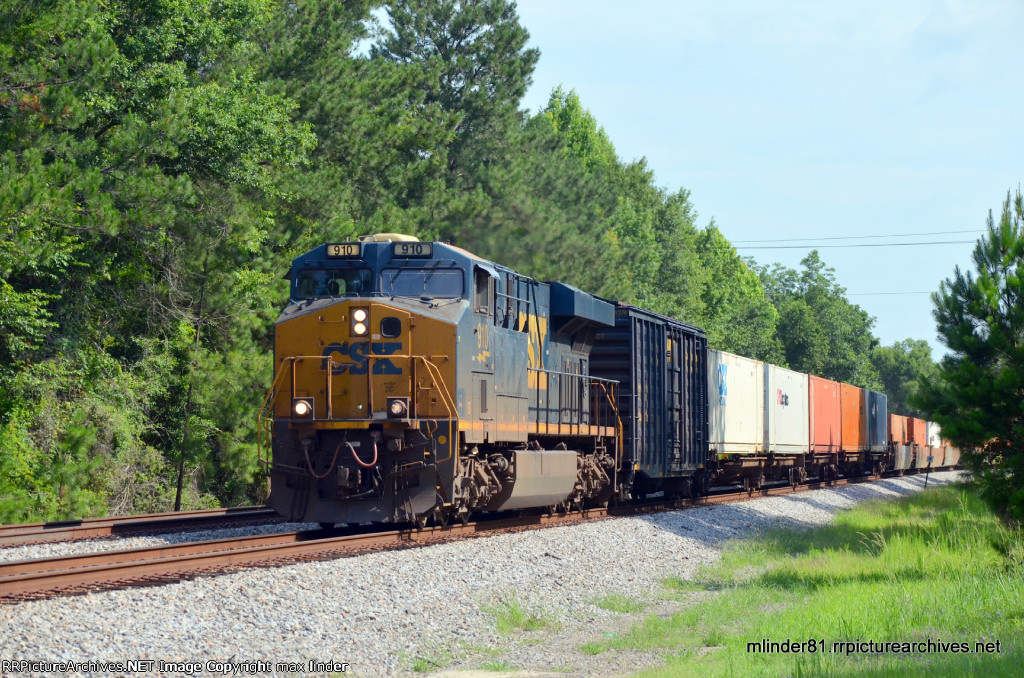 CSX 910